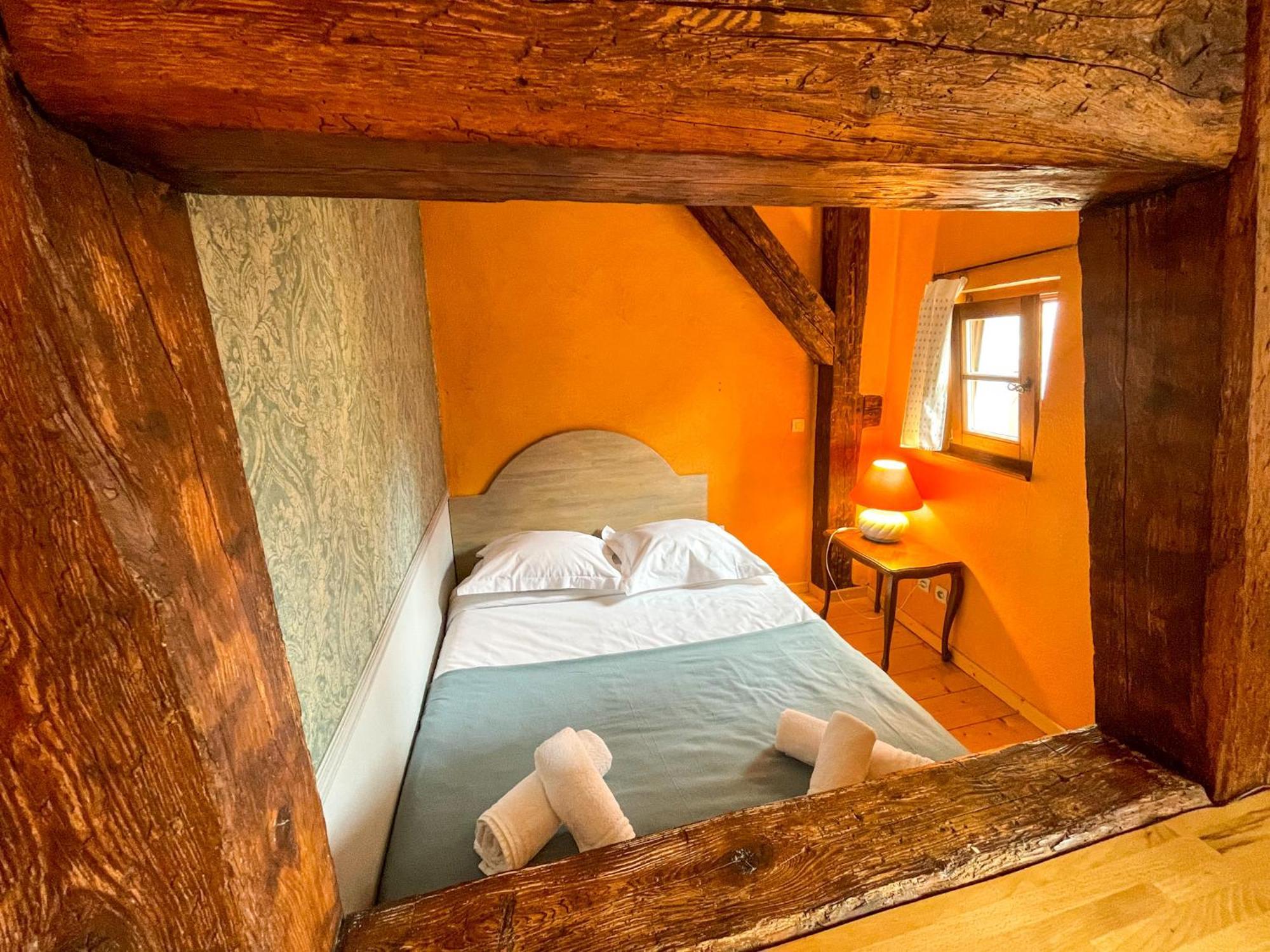 La Maison Bleue - Historic House In The Heart Of Рикевир Экстерьер фото