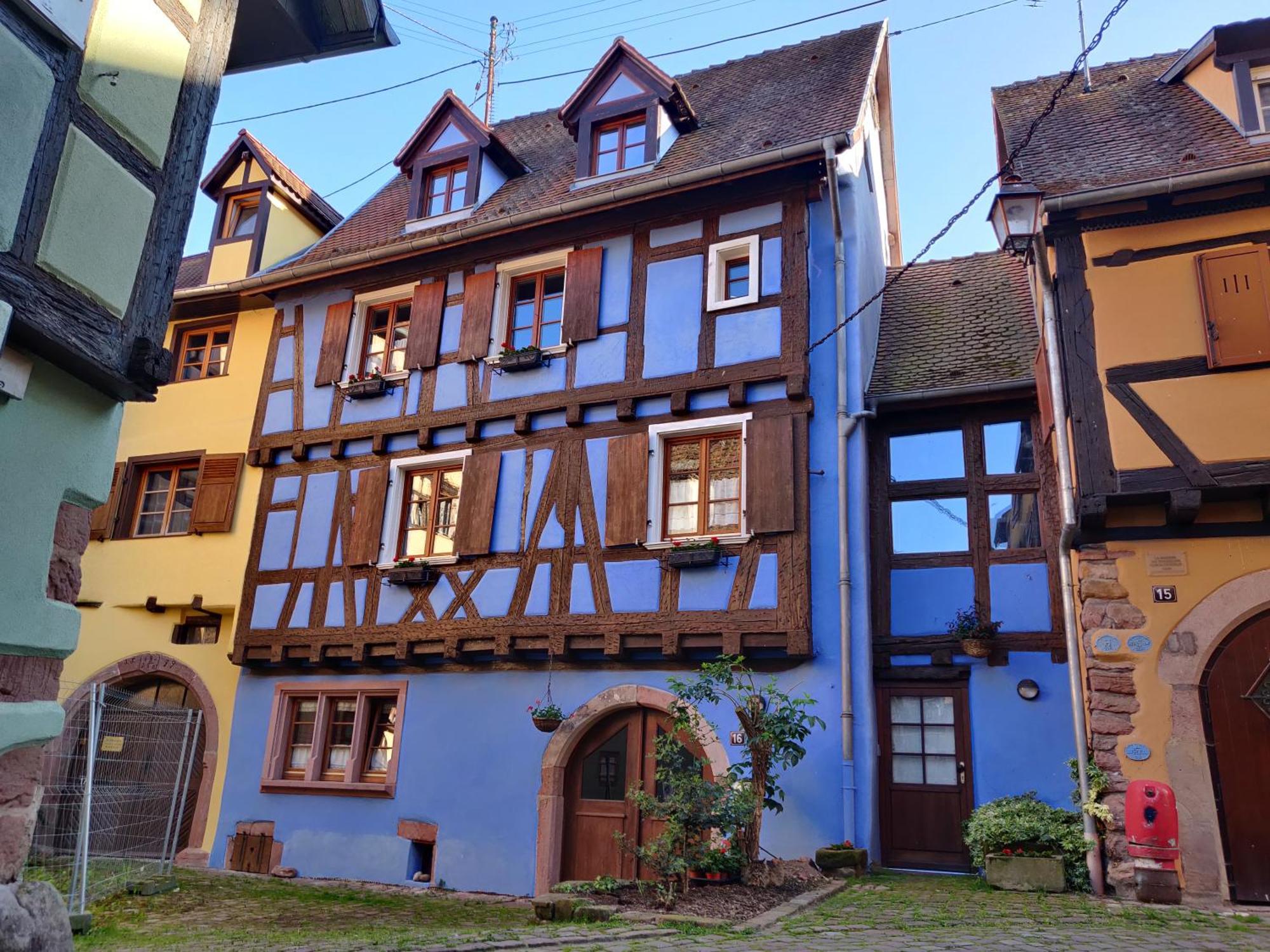 La Maison Bleue - Historic House In The Heart Of Рикевир Экстерьер фото