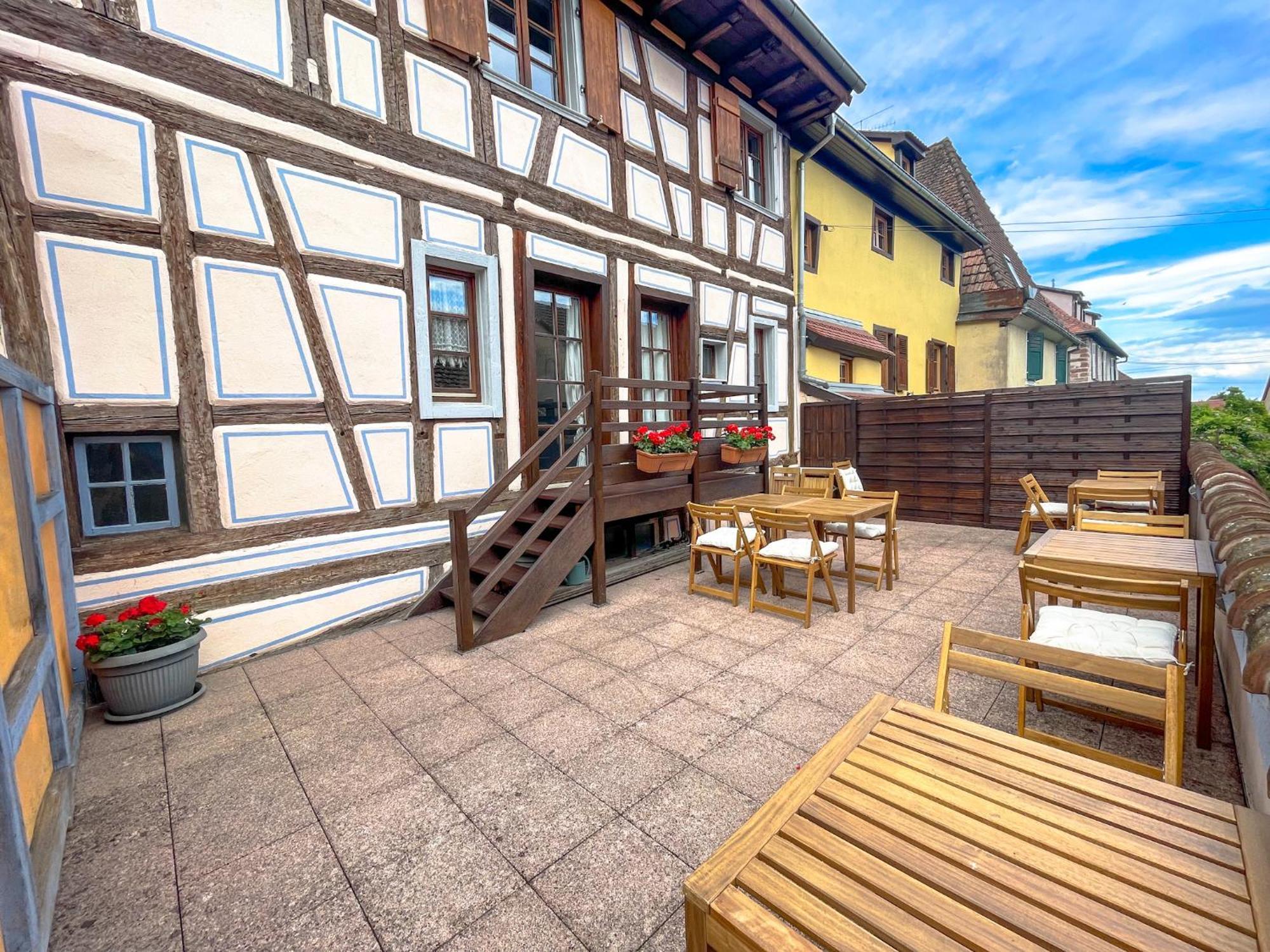 La Maison Bleue - Historic House In The Heart Of Рикевир Экстерьер фото