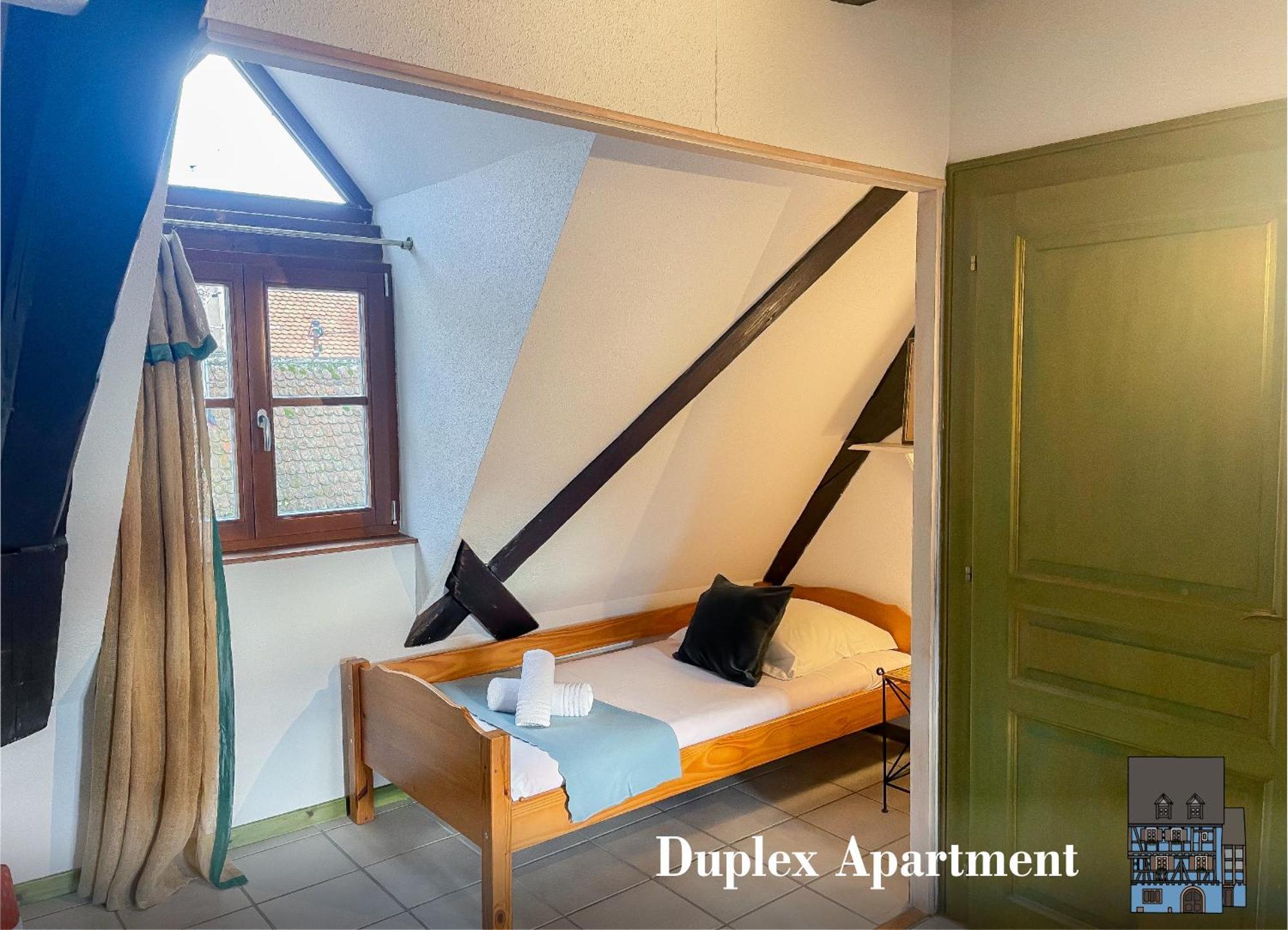 La Maison Bleue - Historic House In The Heart Of Рикевир Номер фото